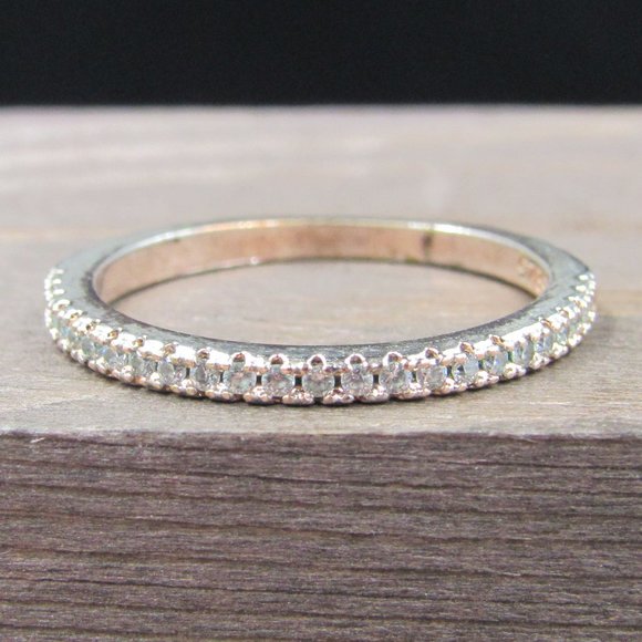 Jewelry - Size 6.5 Silver & Copper Tone Thin CZ Stone Band Ring Vintage
